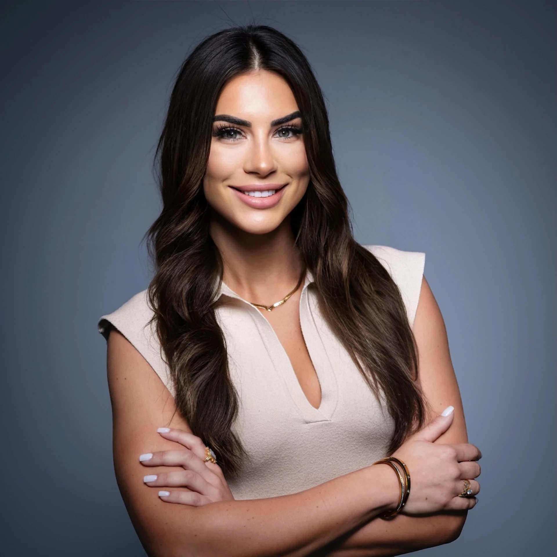 Francine Vieira Almeida headshot