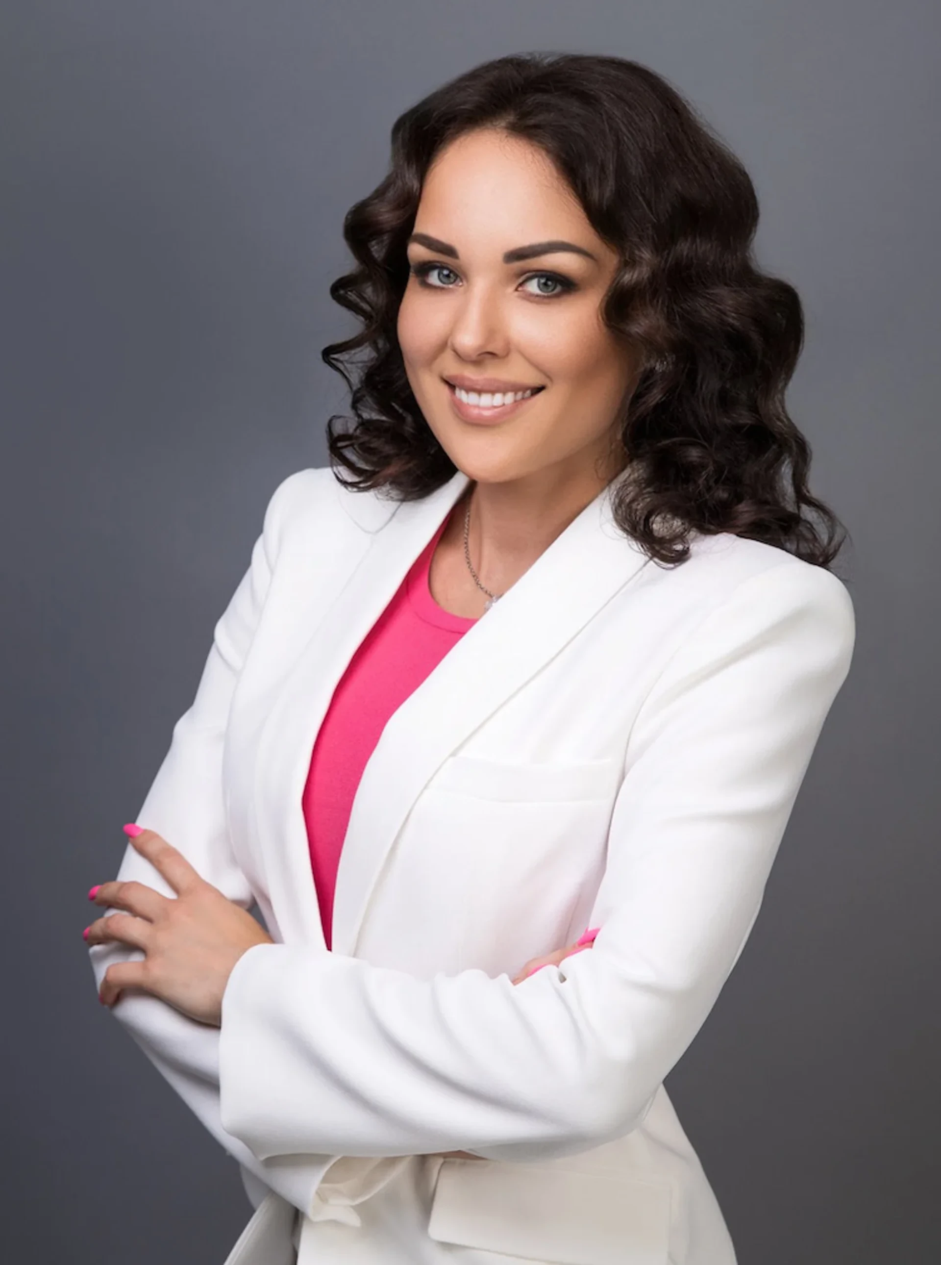 Olga Petkova headshot