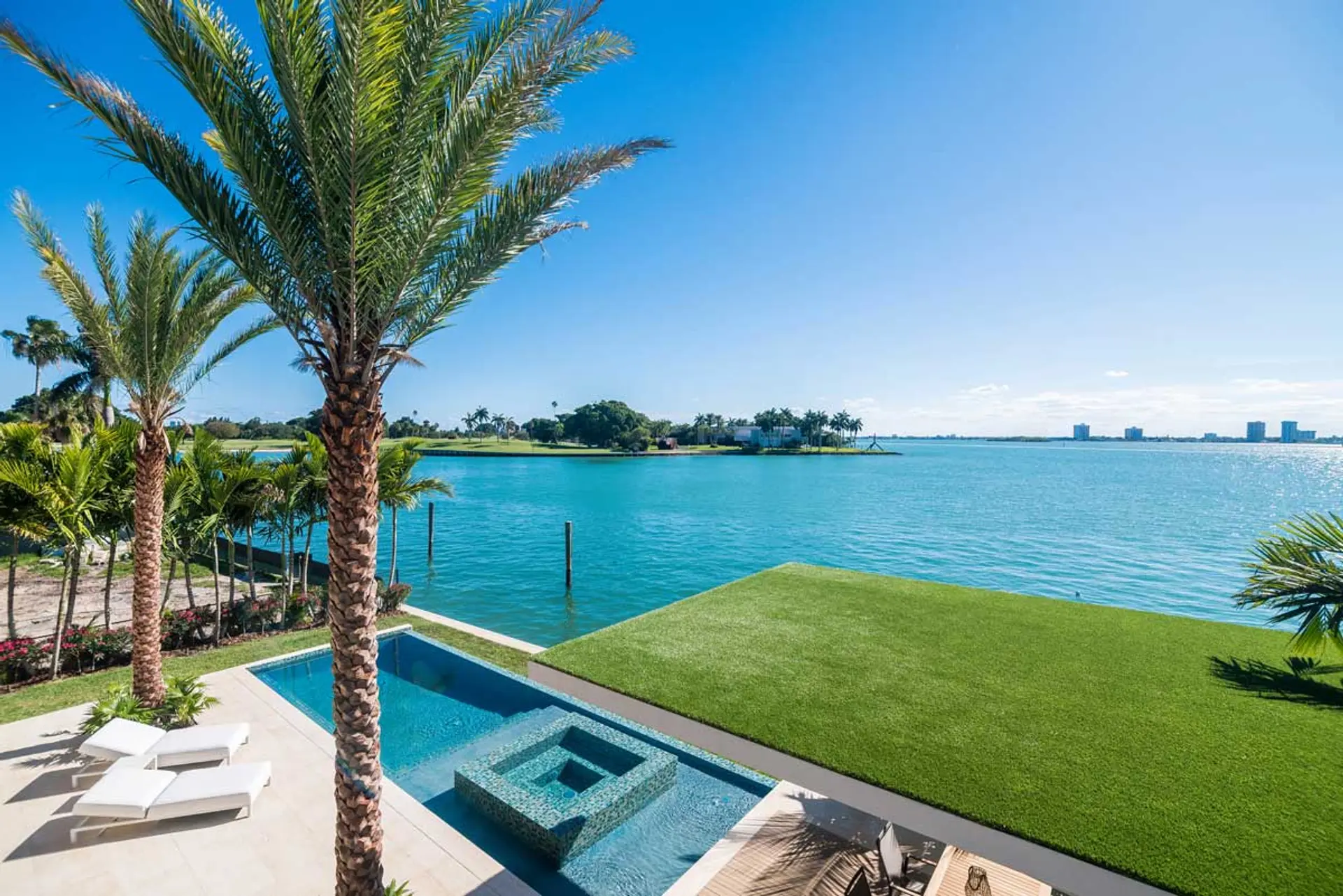 featured image for story, Comprehensive Guide to Florida Property Prices