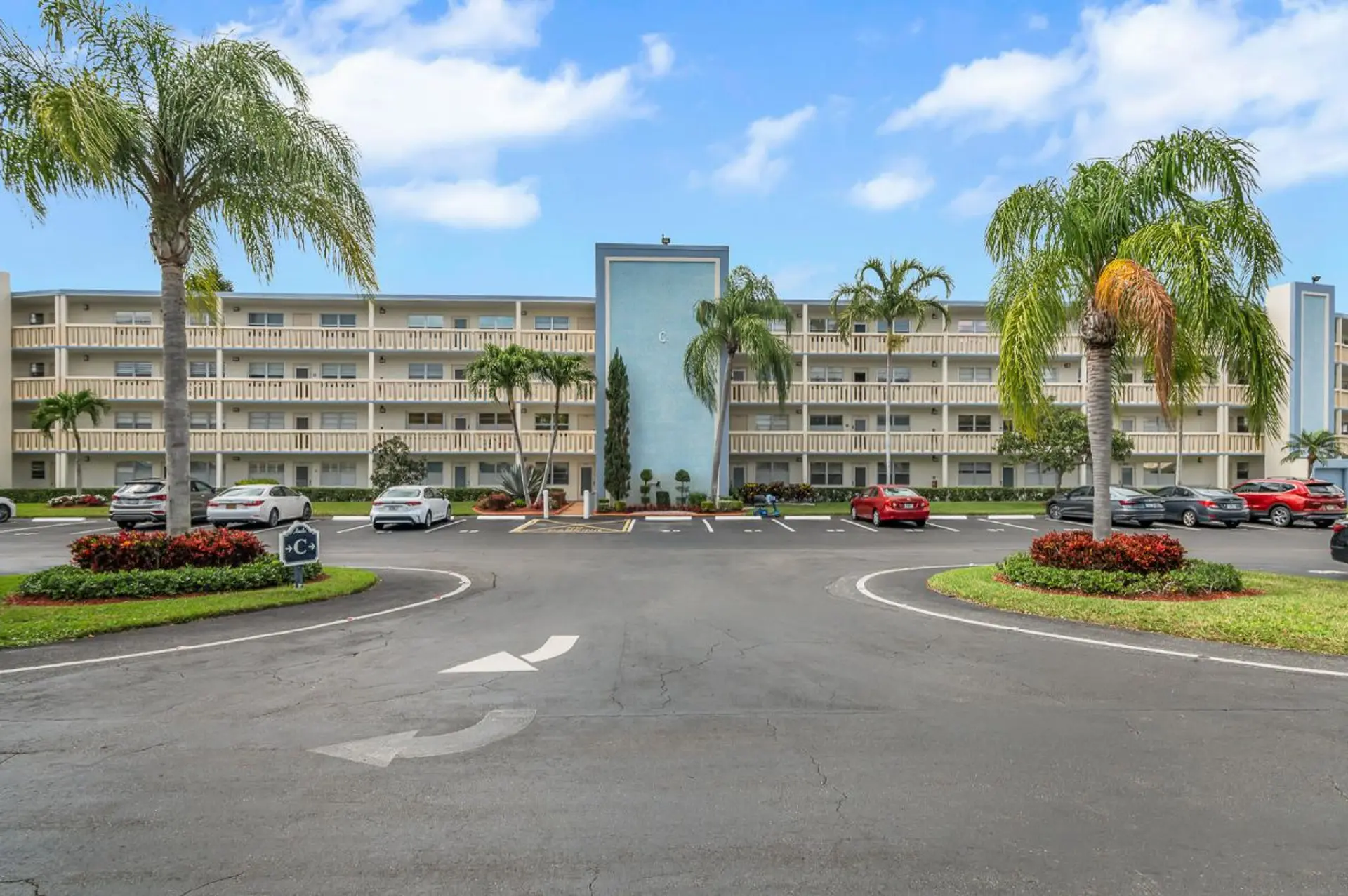 featured image for story, Boca Raton 55+ communities. A Haven of Vibrance and Elegance