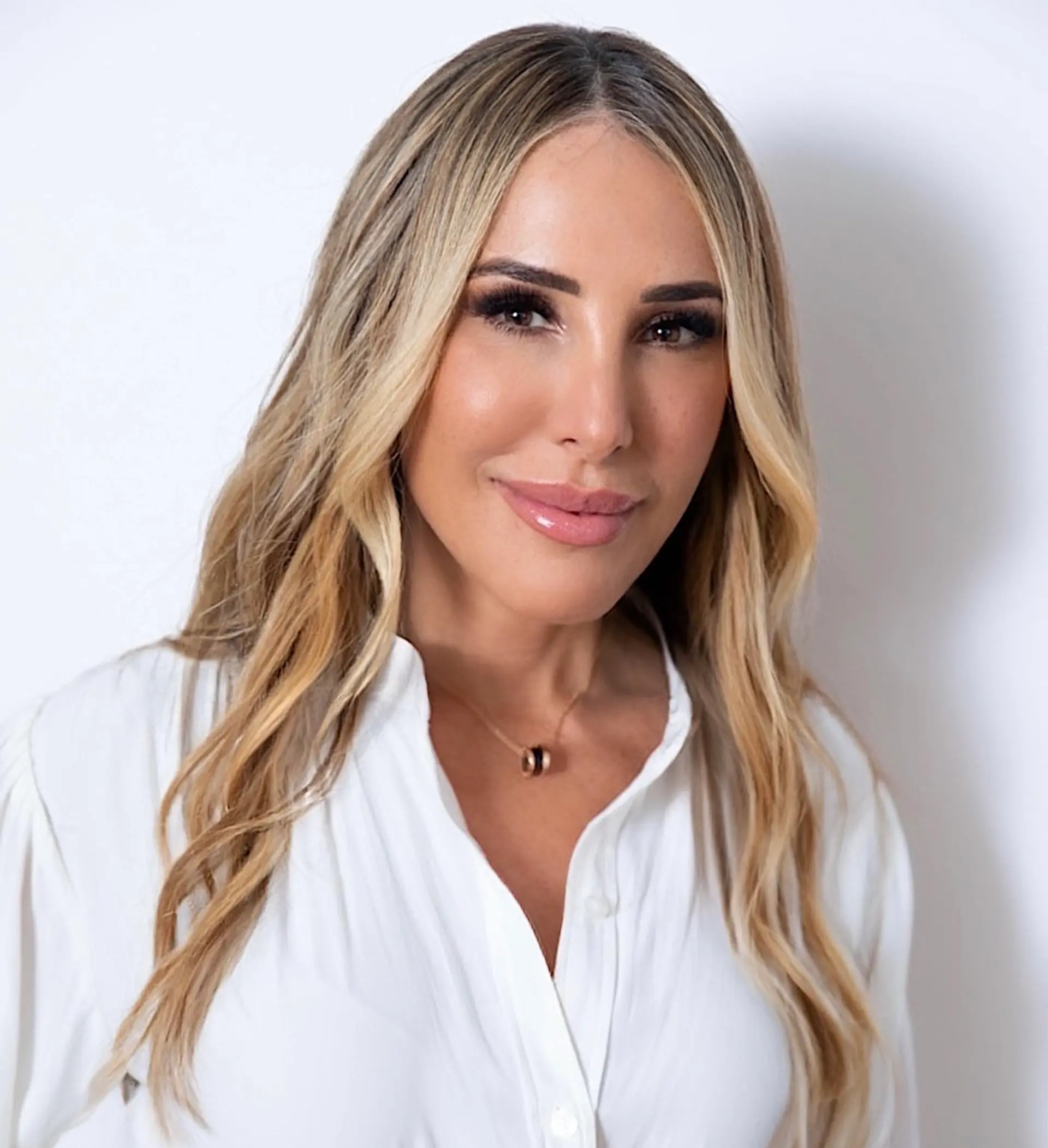 Cristina Arango headshot