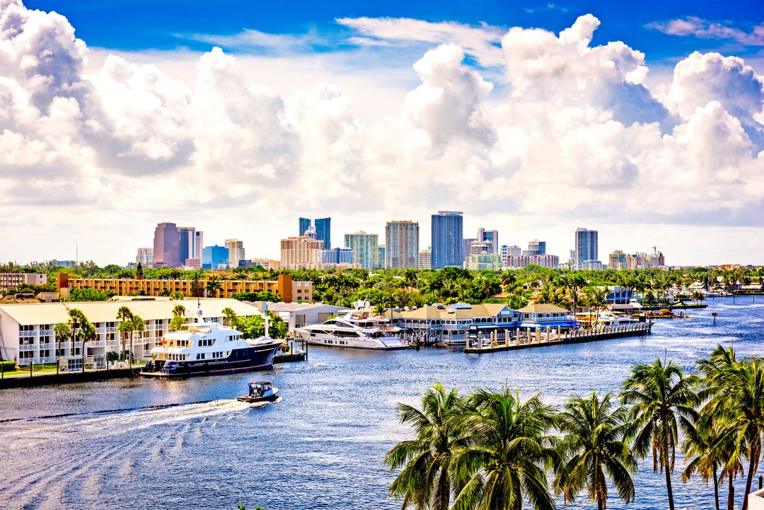 Canais e residências em Fort Lauderdale