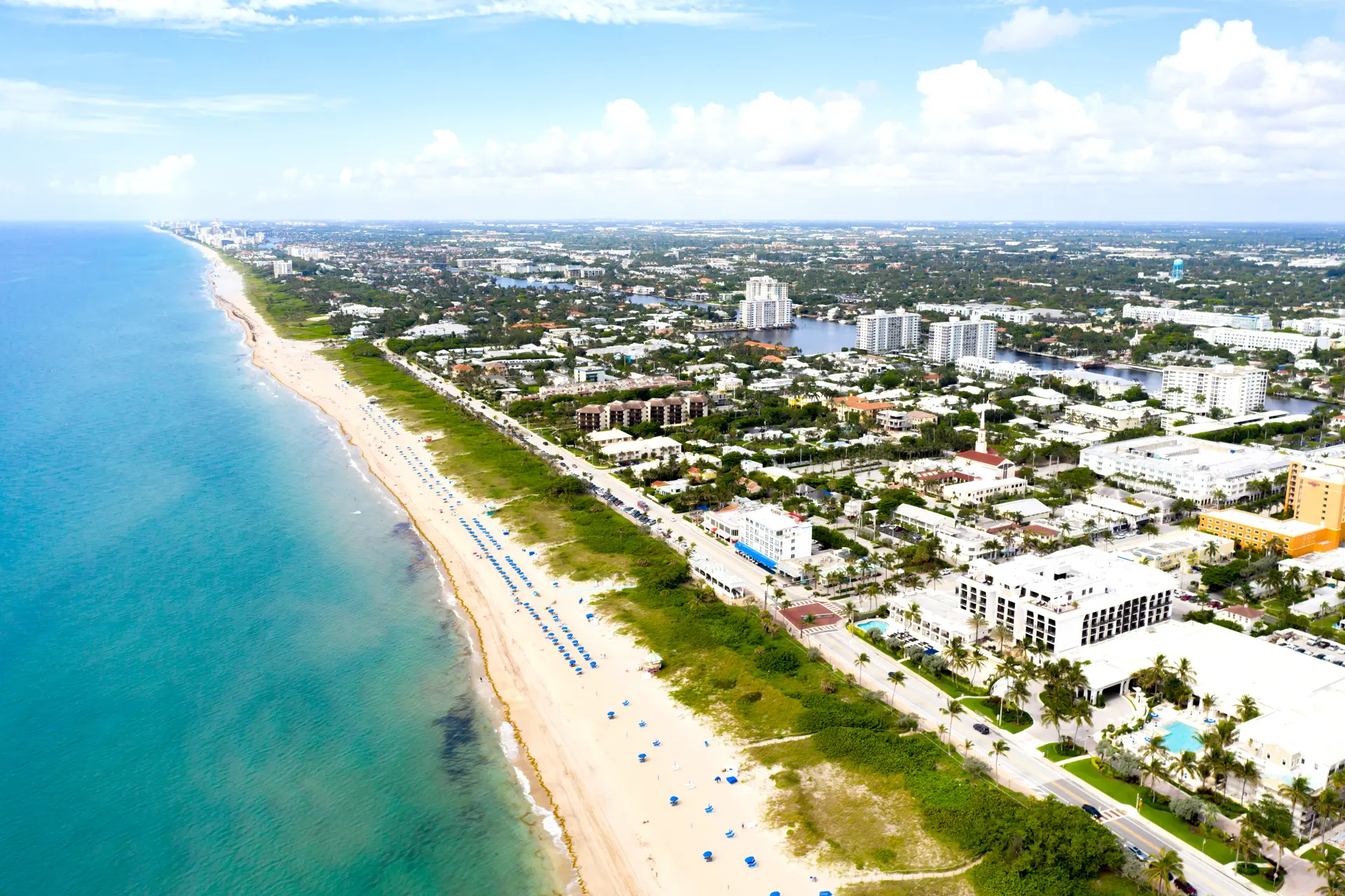 listings 待售 in Delray Beach