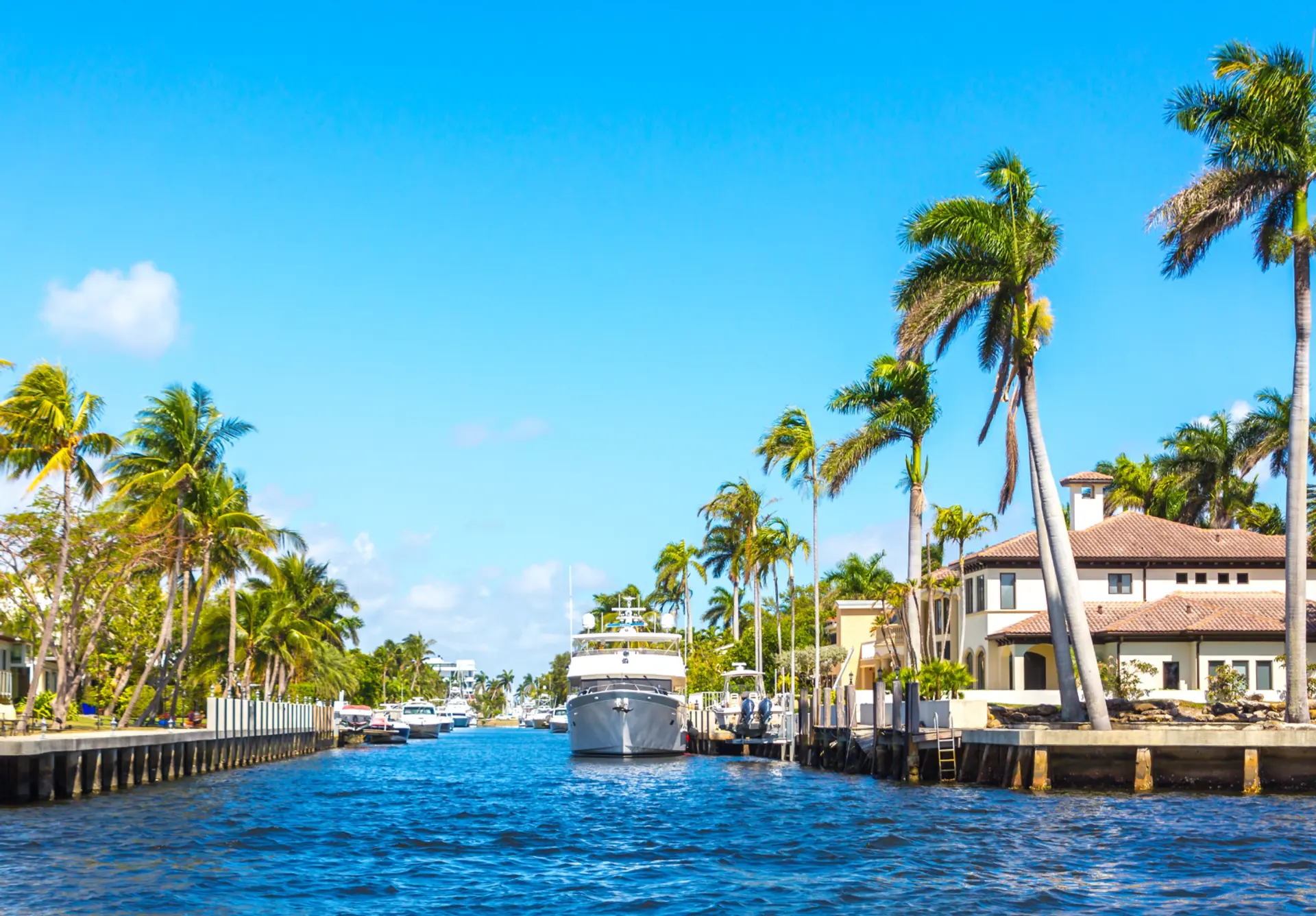 listings 待售 in Bay Colony