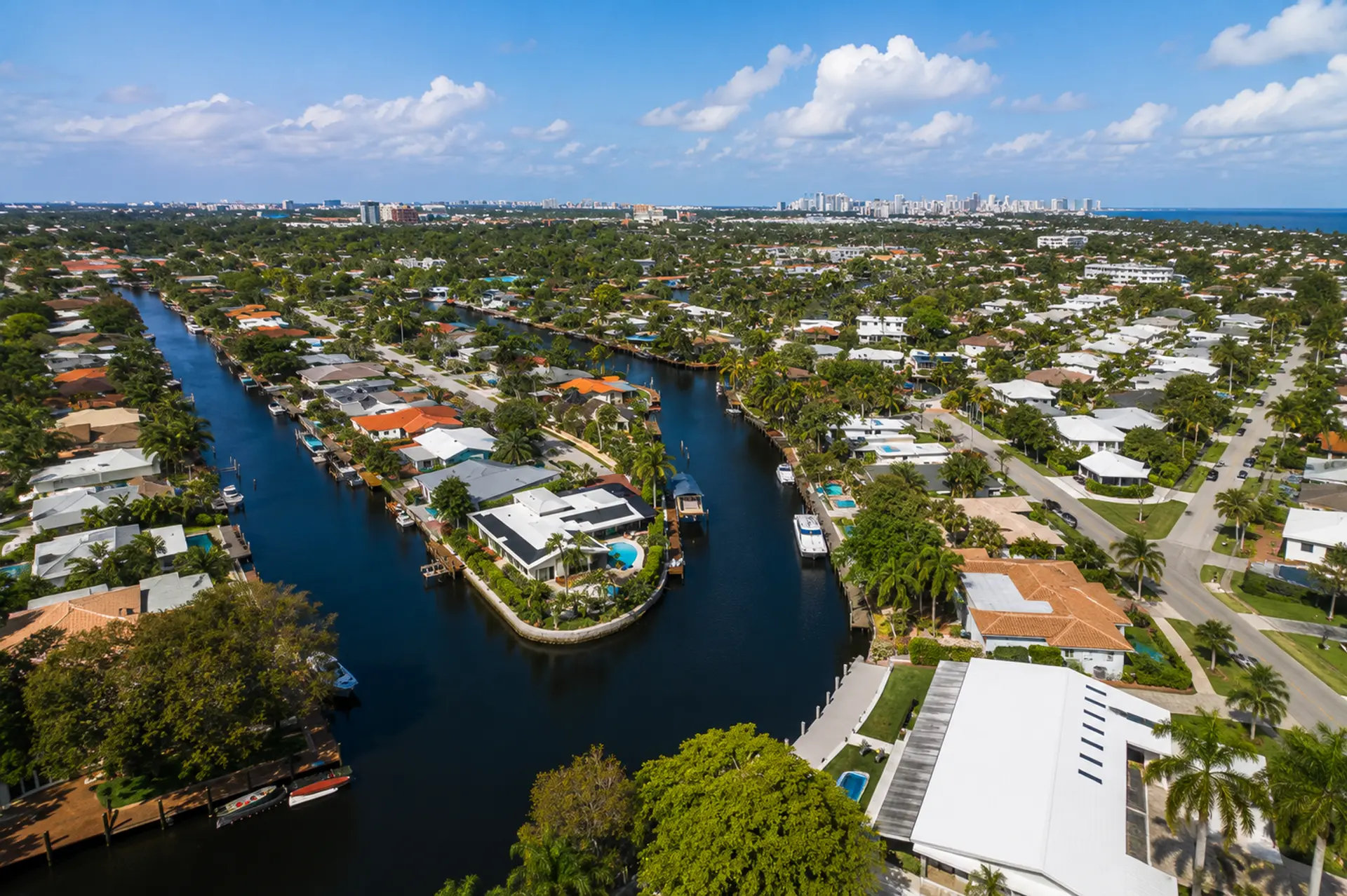 skyview of MIDDLE RIVER TERRACE