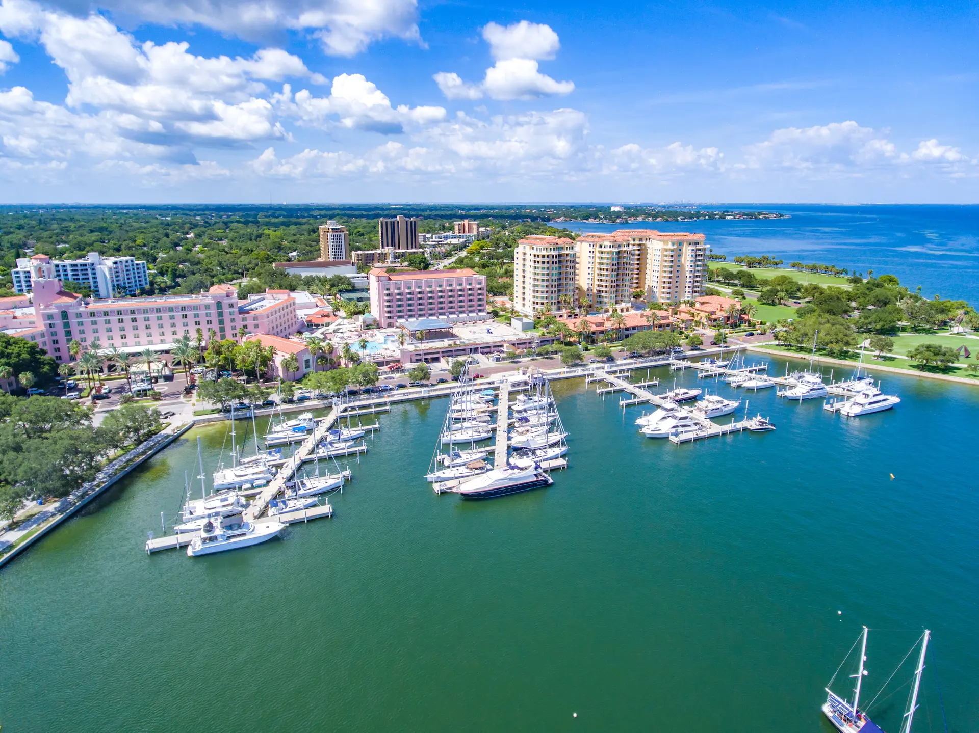 skyview of HARBOUR ISLAND