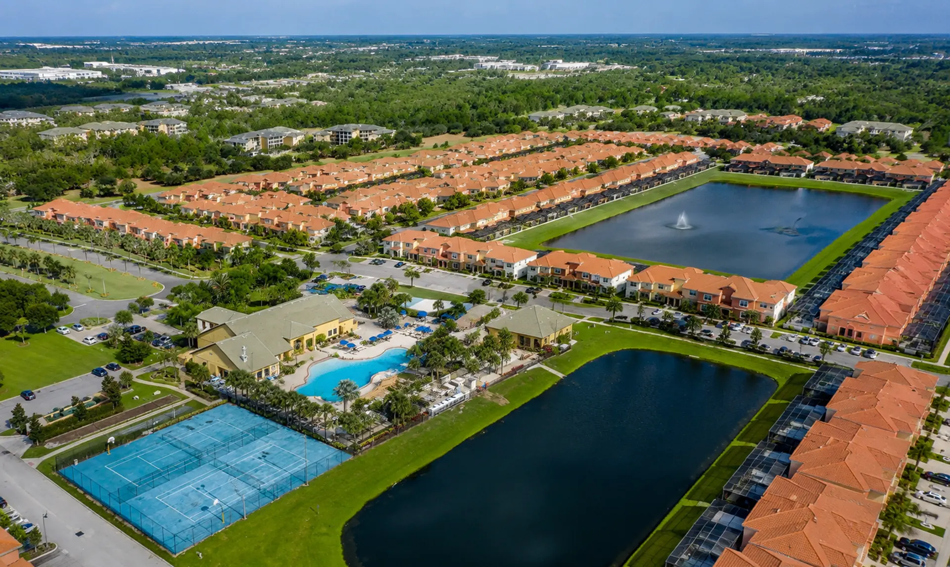 skyview of PARADISE PALMS