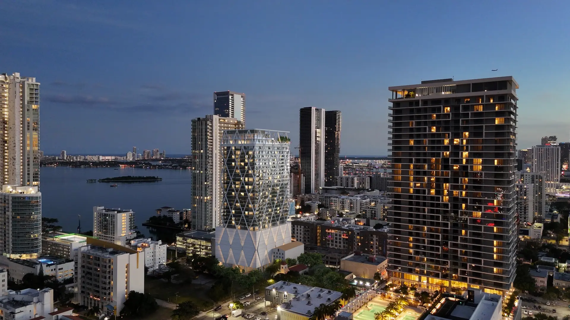HQ Residences Edgewater
