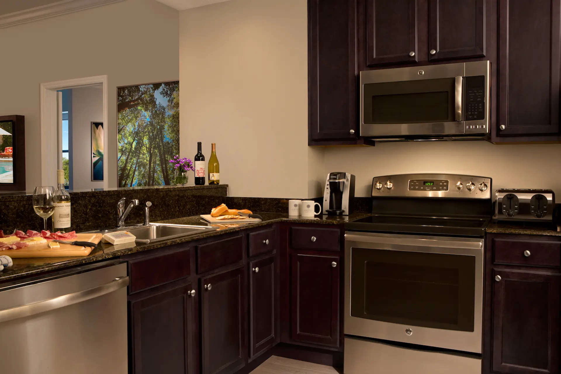 The Grove Residences photo 38