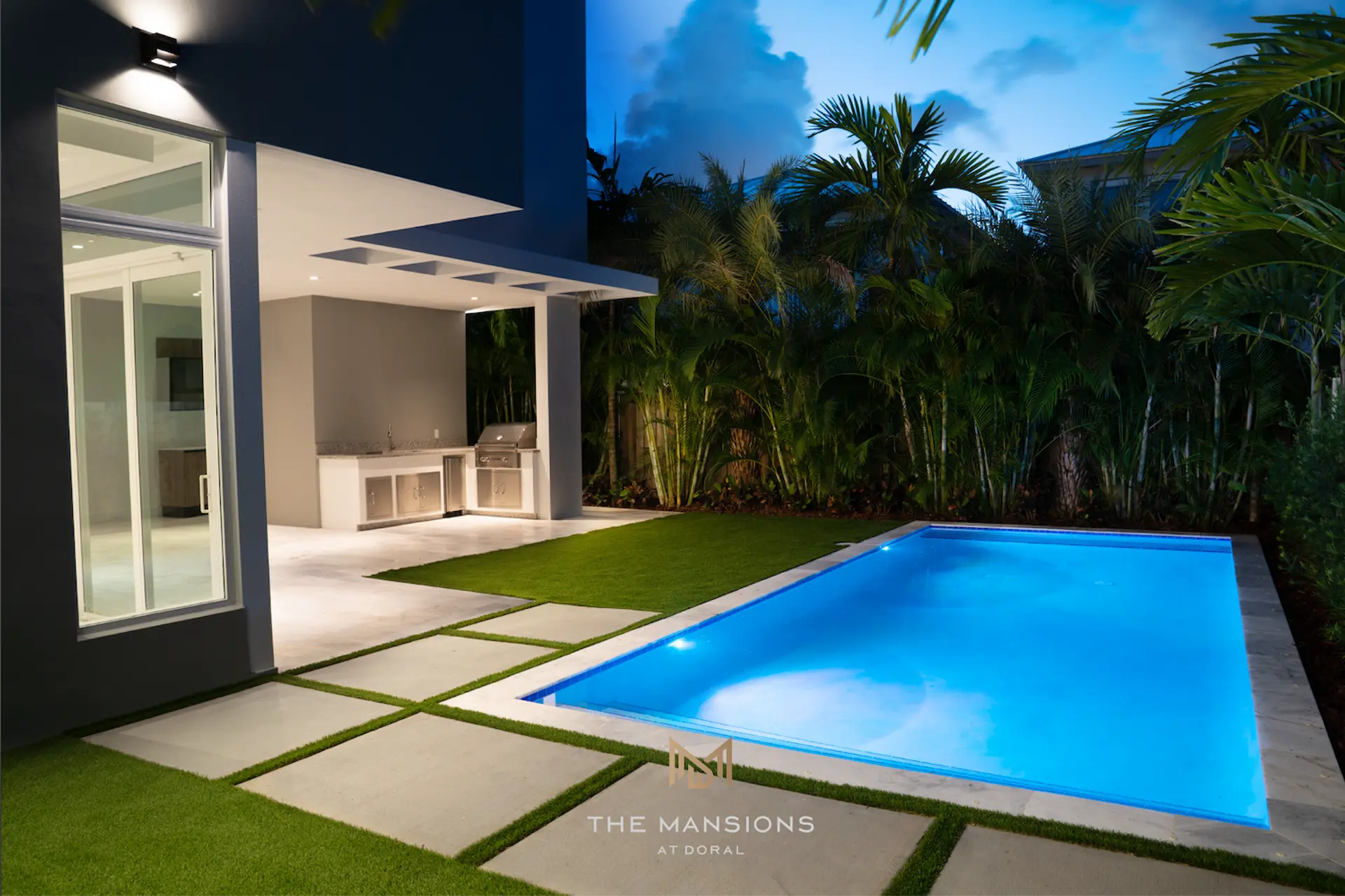 Mansions at Doral photo 18