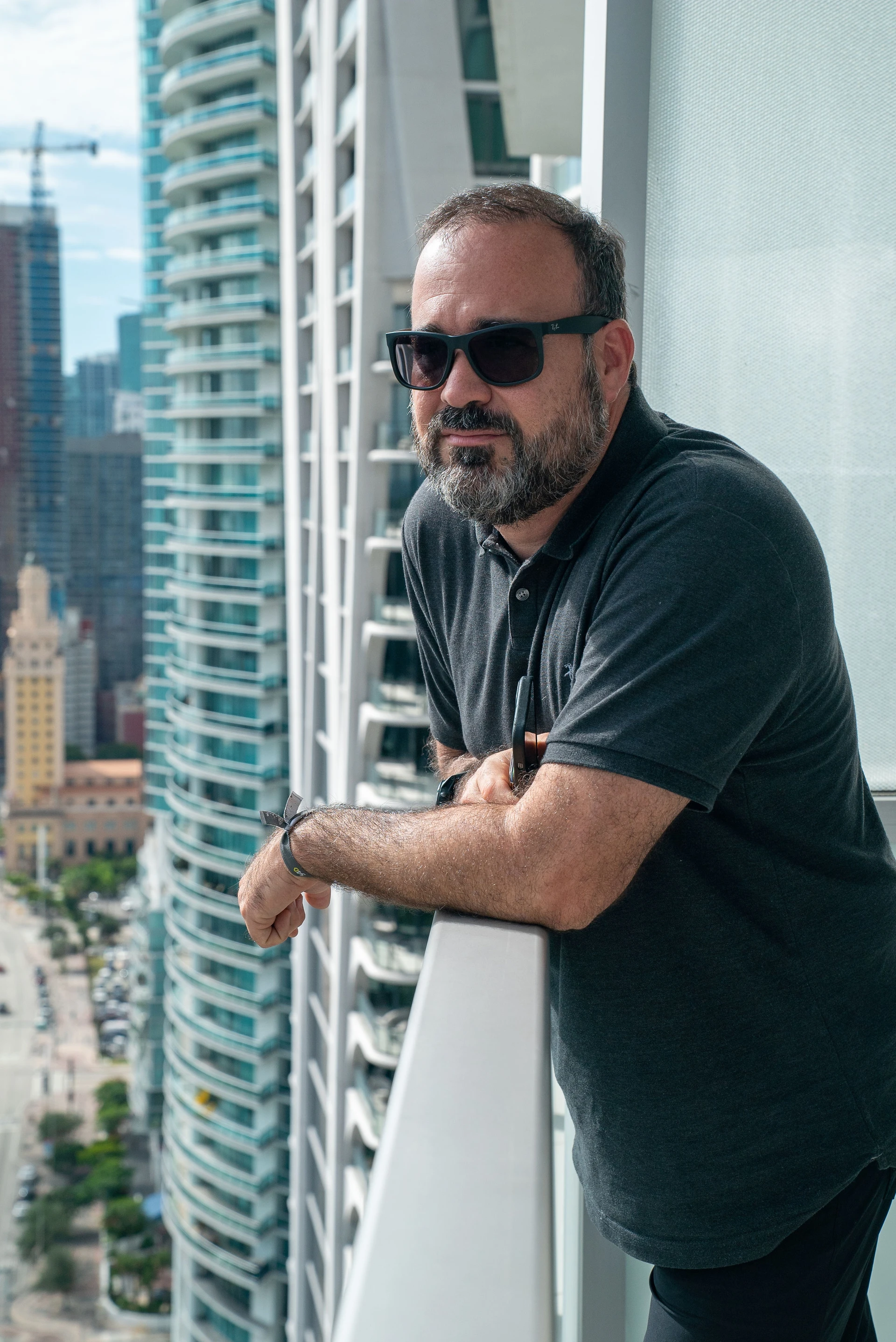 Jorge Llano headshot