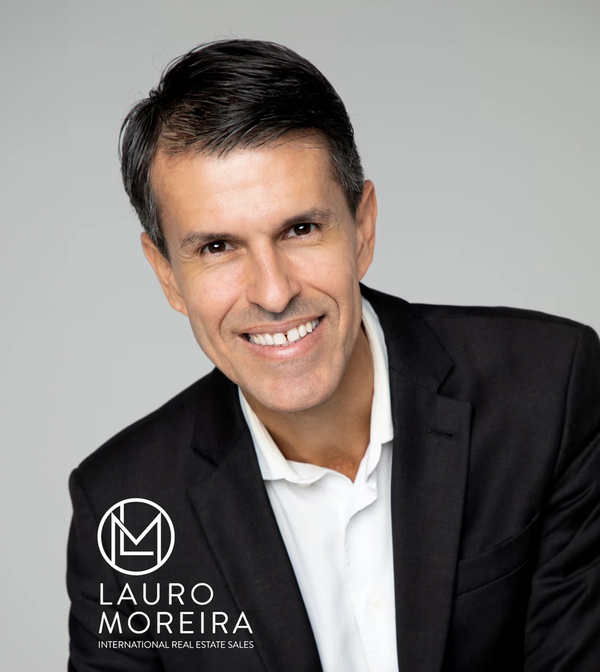 Lauro Moreira headshot