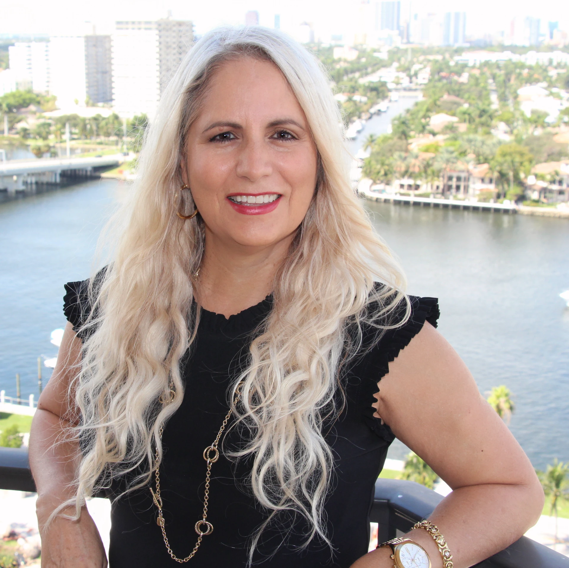 Maria J Nascimento headshot