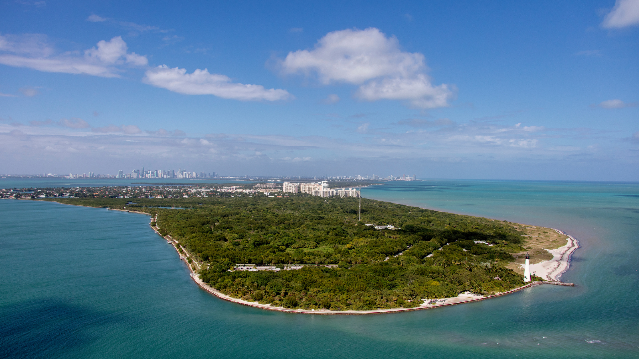 featured image for story, The Complete Neighborhood Guide to Key Biscayne