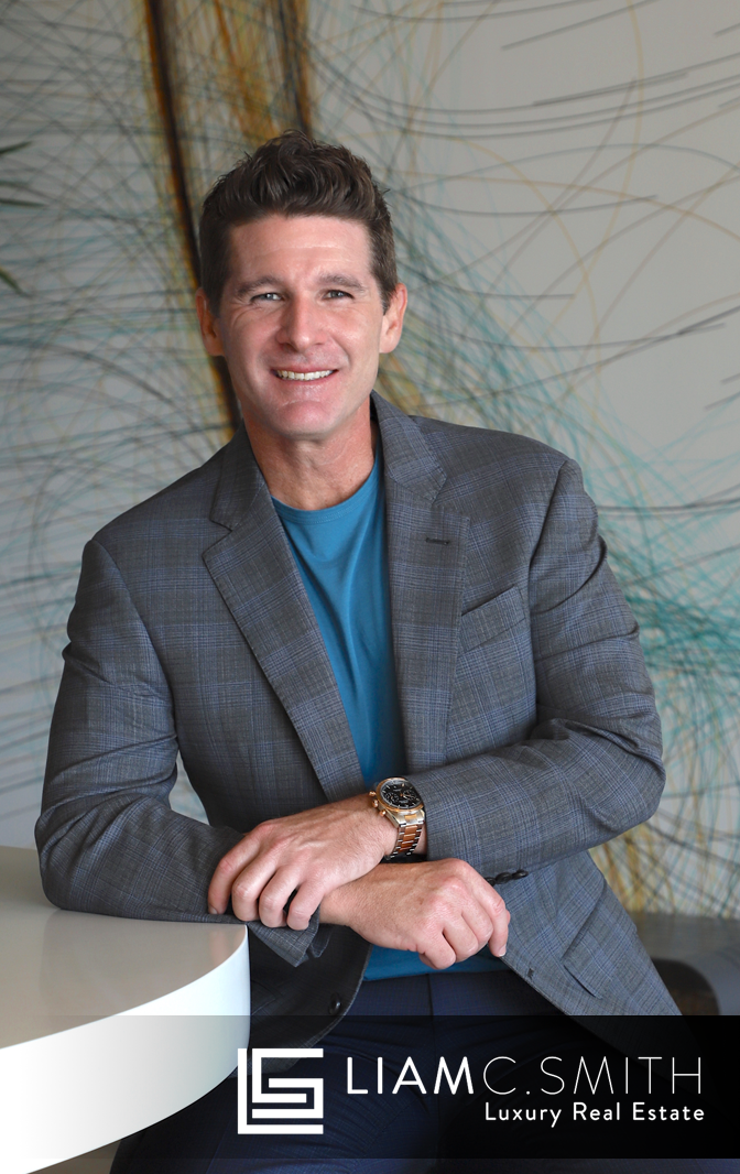 Liam C Smith headshot